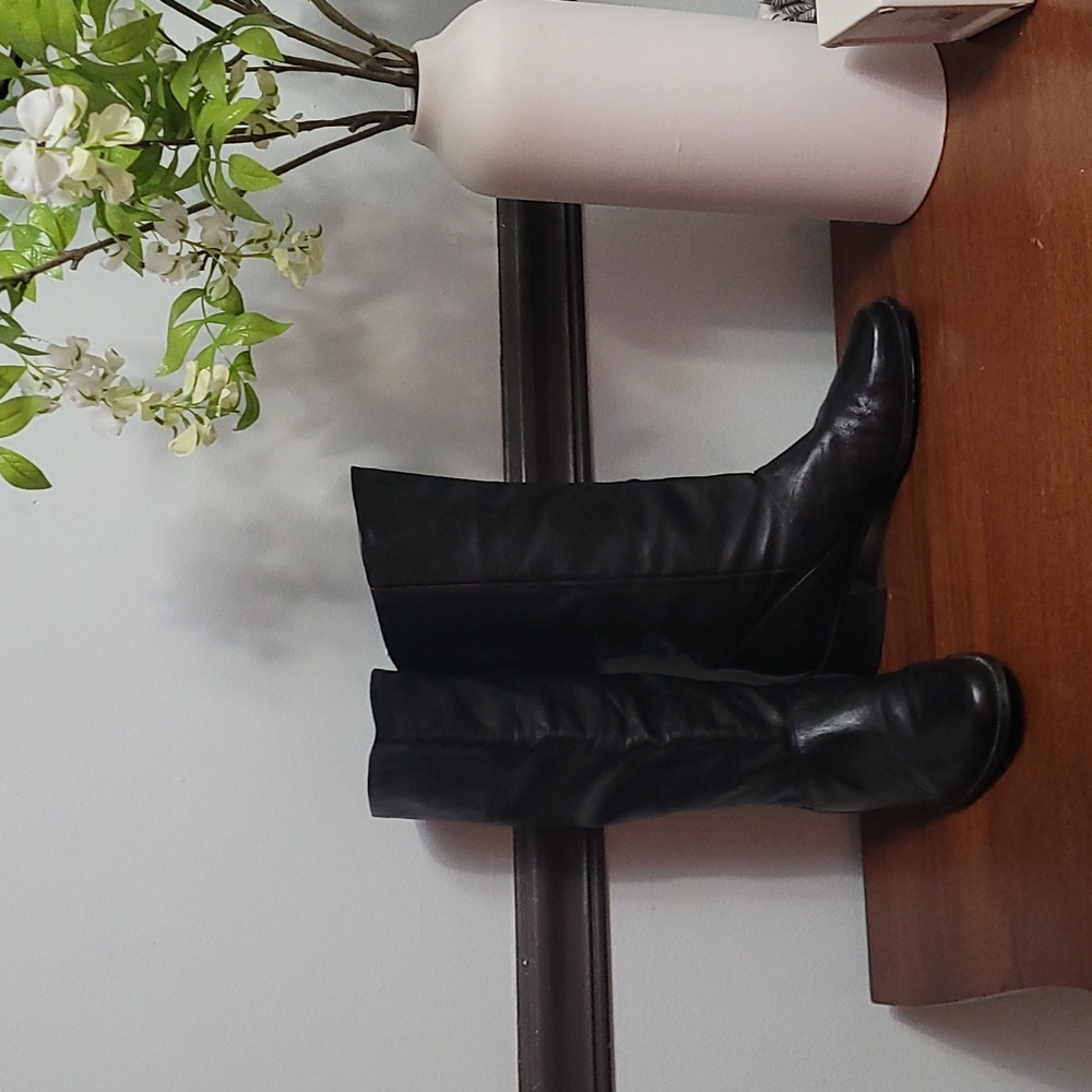 Black Leather Franco Fortini Winchester Boots size 10M.